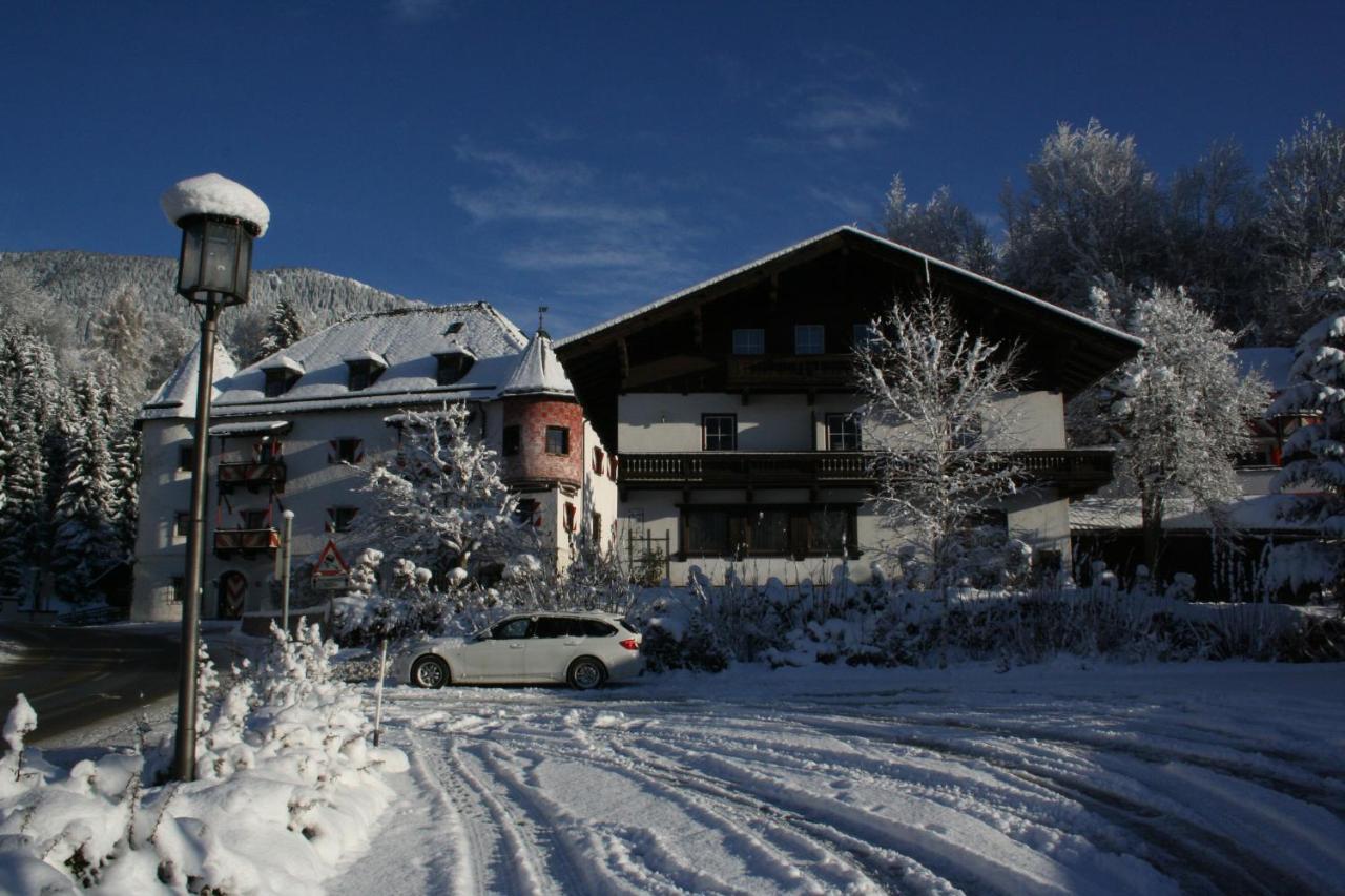 Appartements-Christian Fieberbrunn Exteriör bild