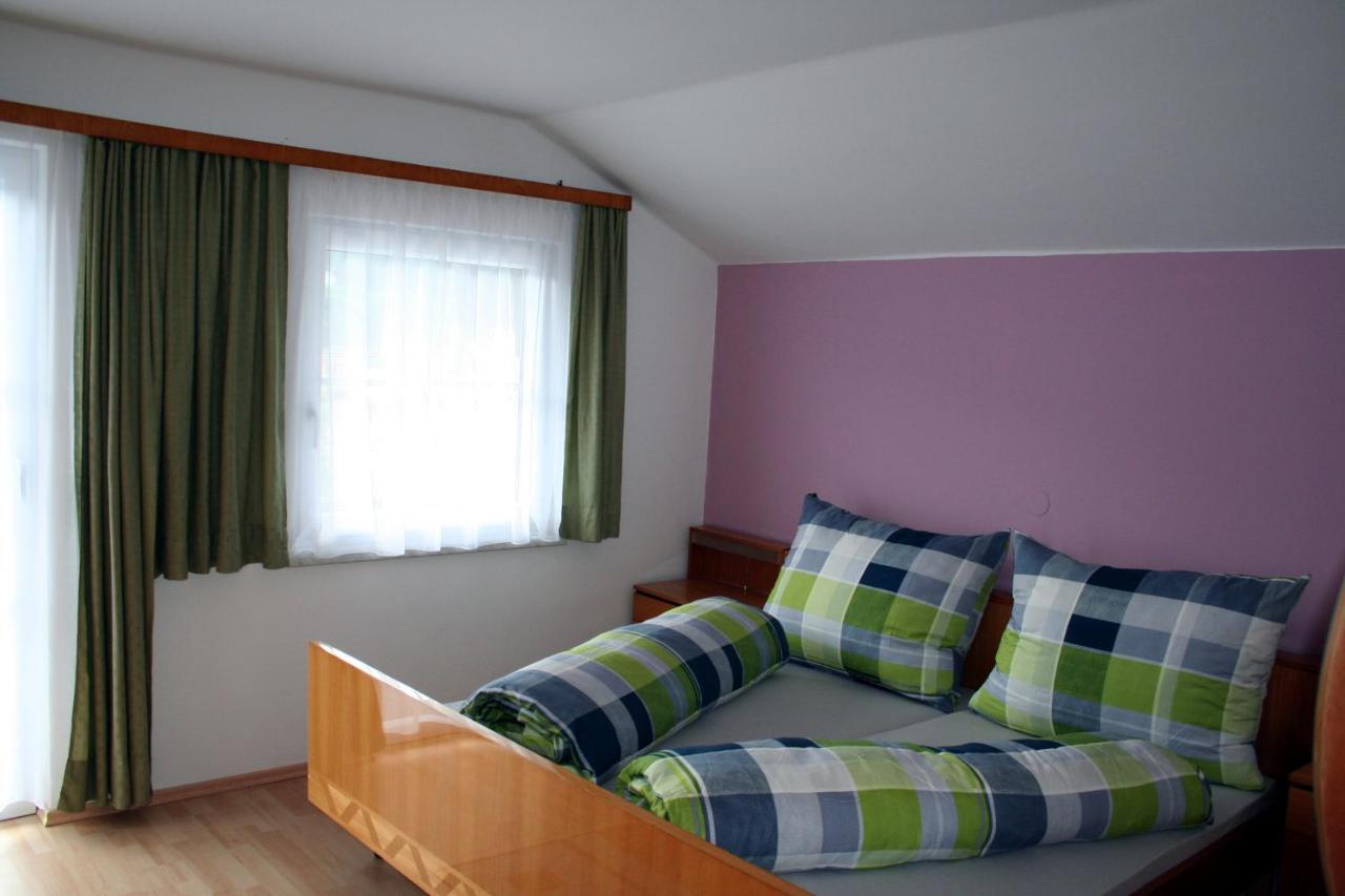 Appartements-Christian Fieberbrunn Exteriör bild